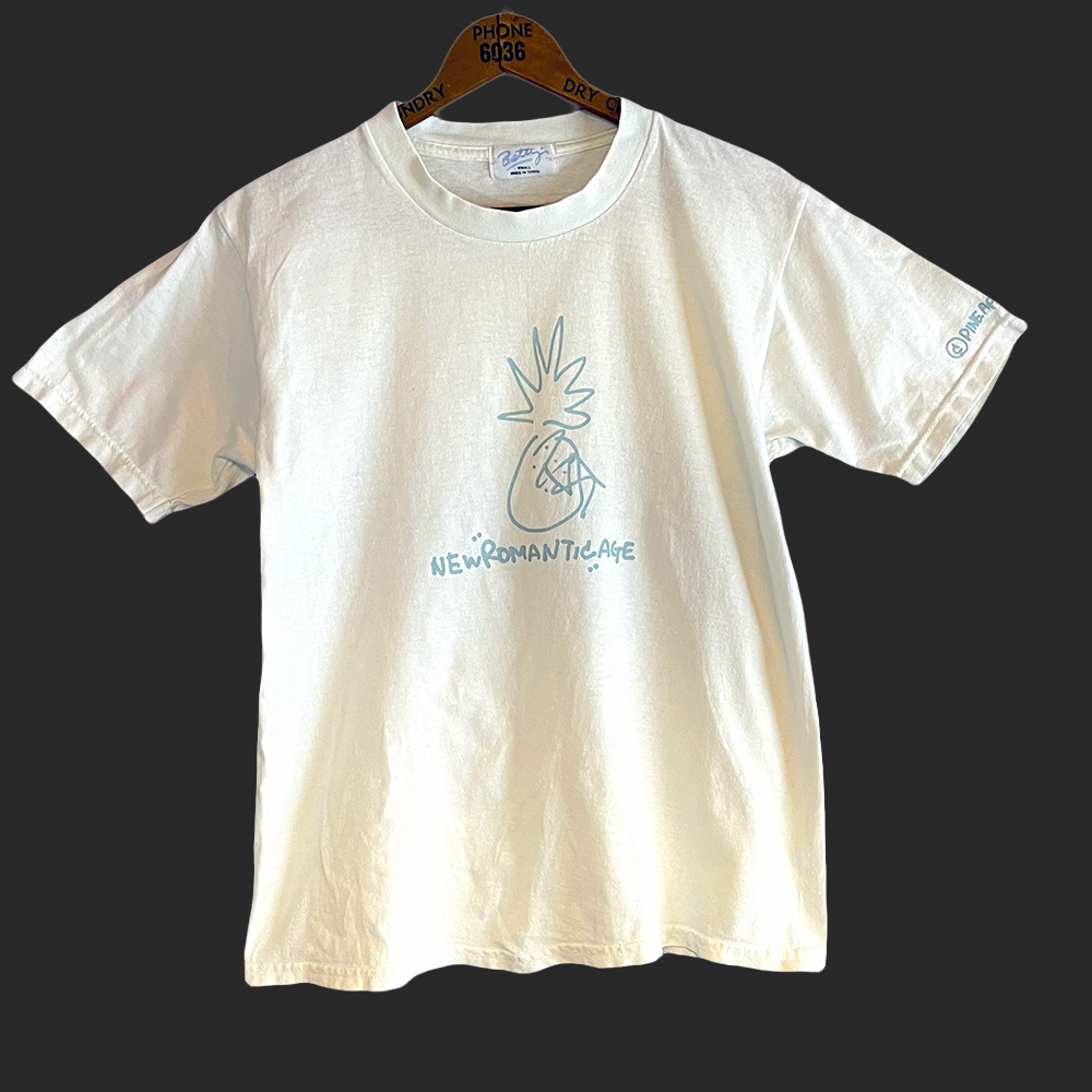 Vintage Betty's Used Tee 09